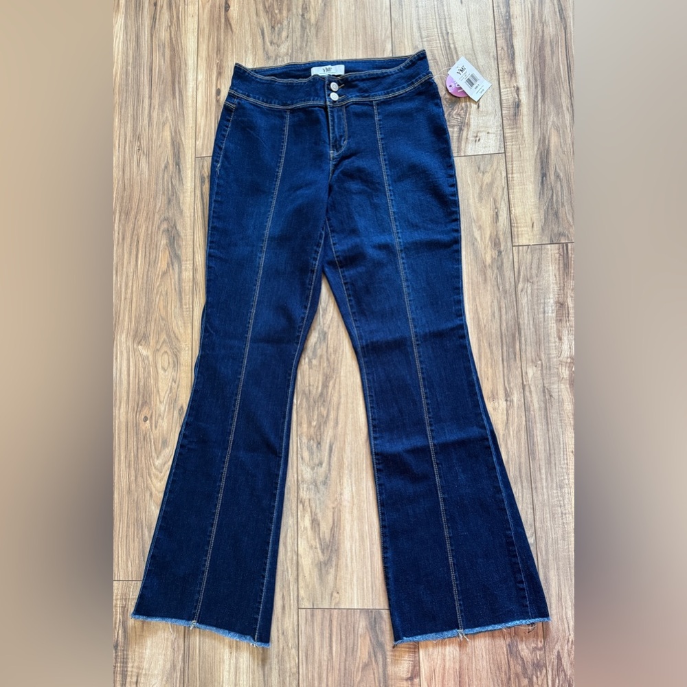 Women's Dark Blue Flared Jeans Size 9